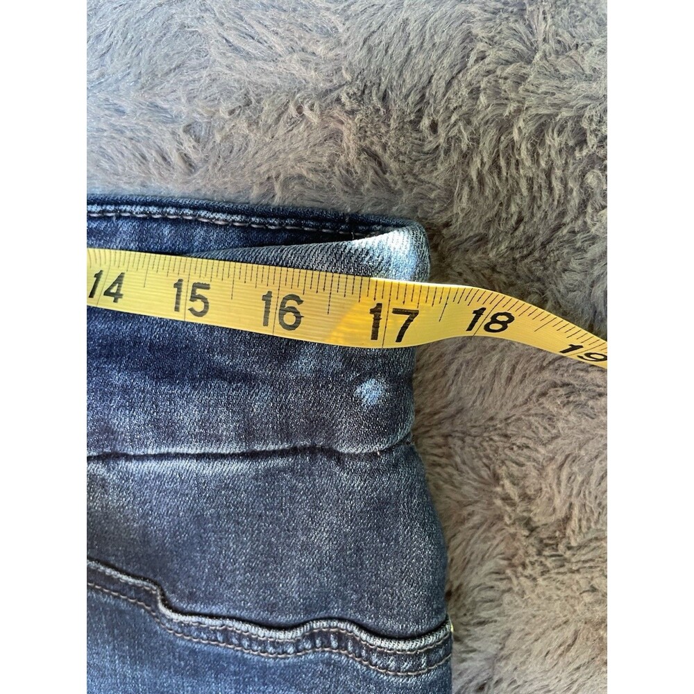 Chico’s 2.5 Pull On Jegging Ankle Jean Floral Embroidery Stretch Denim Sz 14R - Picture 8 of 16